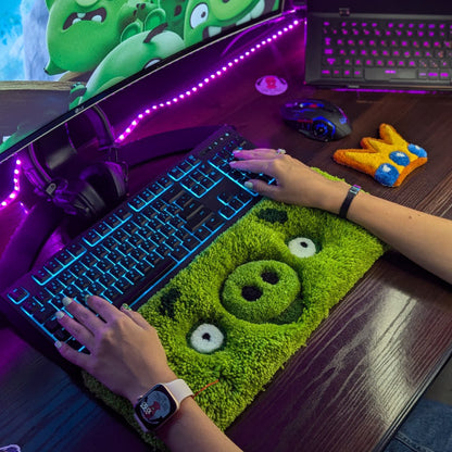 3D Green Pig Keyboard Rug