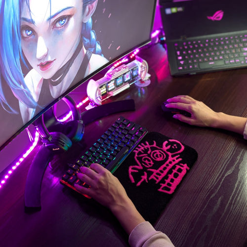 Neon Pig Keyboard Rug Compact